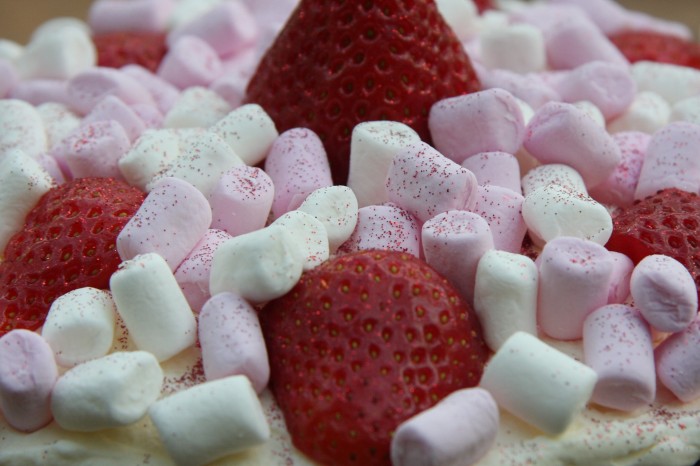 strawberry cream marshmallow cake